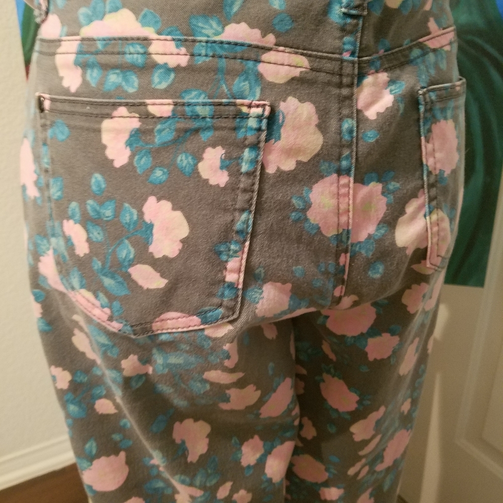 Pants - Picture 4 of 4